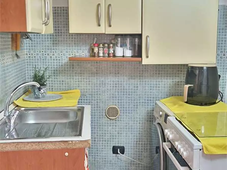 Immagine 9 di Appartamento in vendita  a Bitonto