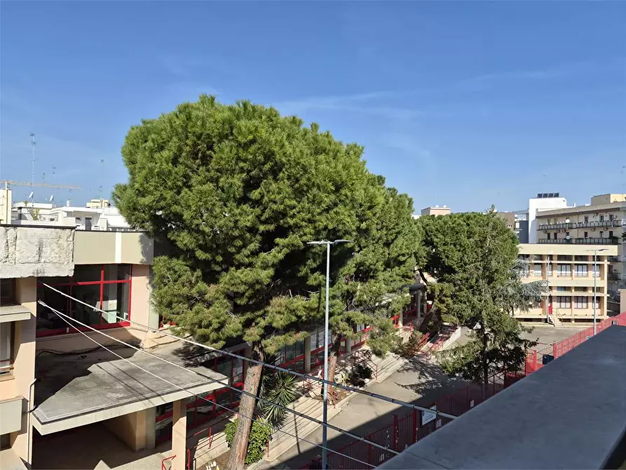 Immagine 15 di Appartamento in vendita  a Bitonto