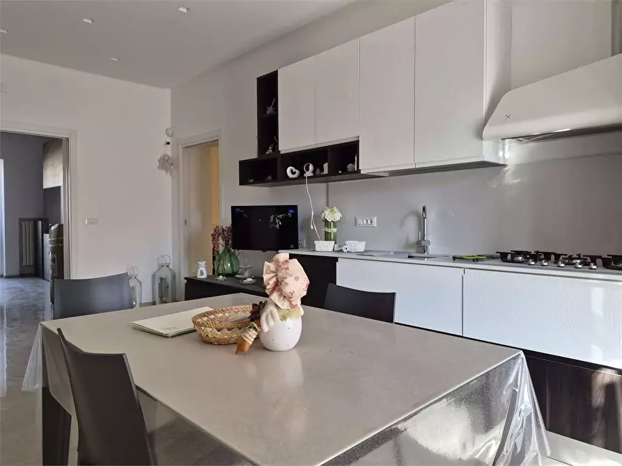 Immagine 17 di Appartamento in vendita  a Bitonto