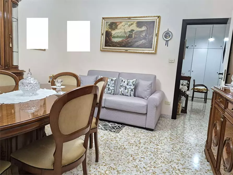 Immagine 2 di Appartamento in vendita  a Bitonto