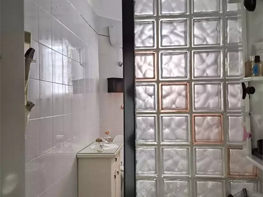 Immagine 16 di Appartamento in vendita  a Bitonto