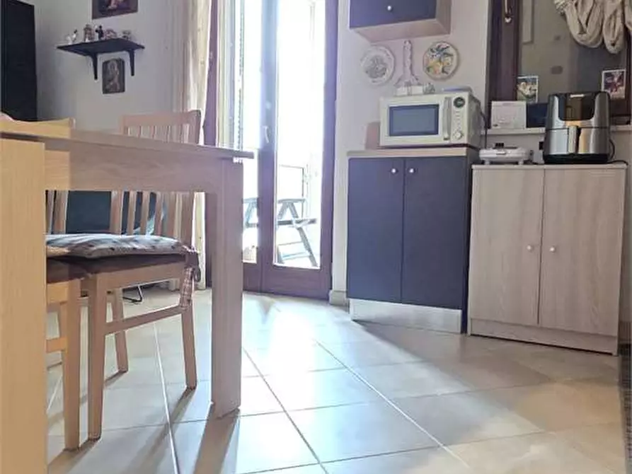 Immagine 21 di Bilocale in vendita  a Bitonto