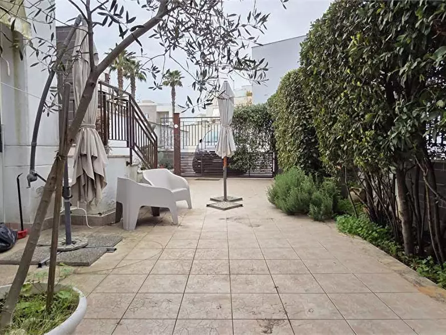 Immagine 24 di Bilocale in vendita  a Bitonto