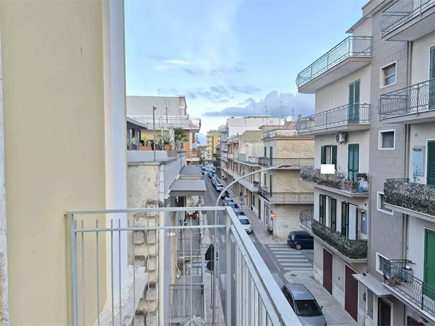 Immagine 12 di Appartamento in vendita  a Bitonto