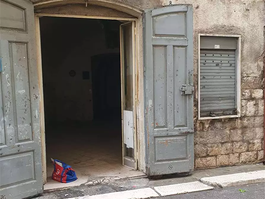 Immagine 11 di Bilocale in vendita  a Bitonto
