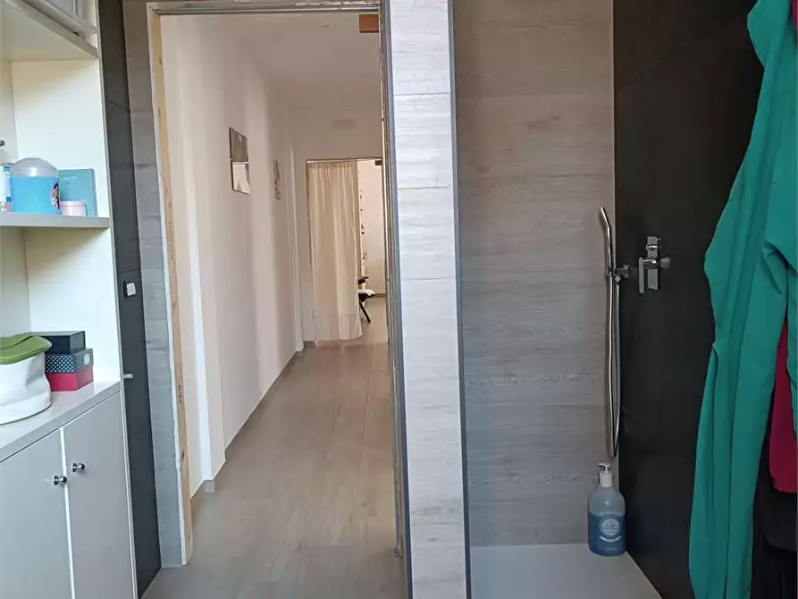 Immagine 44 di Trilocale in vendita  a Bitonto