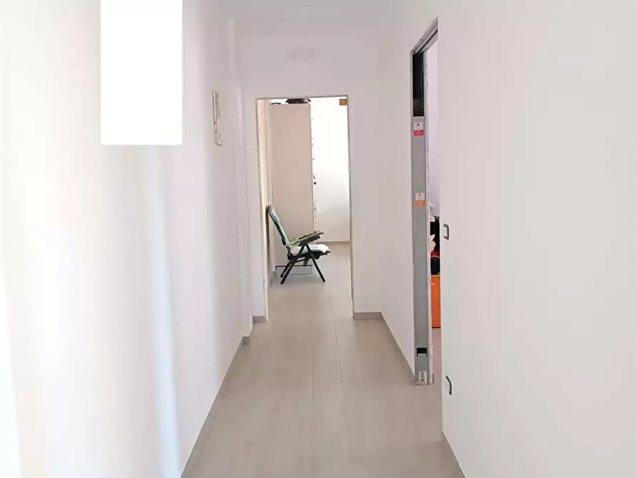 Immagine 45 di Trilocale in vendita  a Bitonto