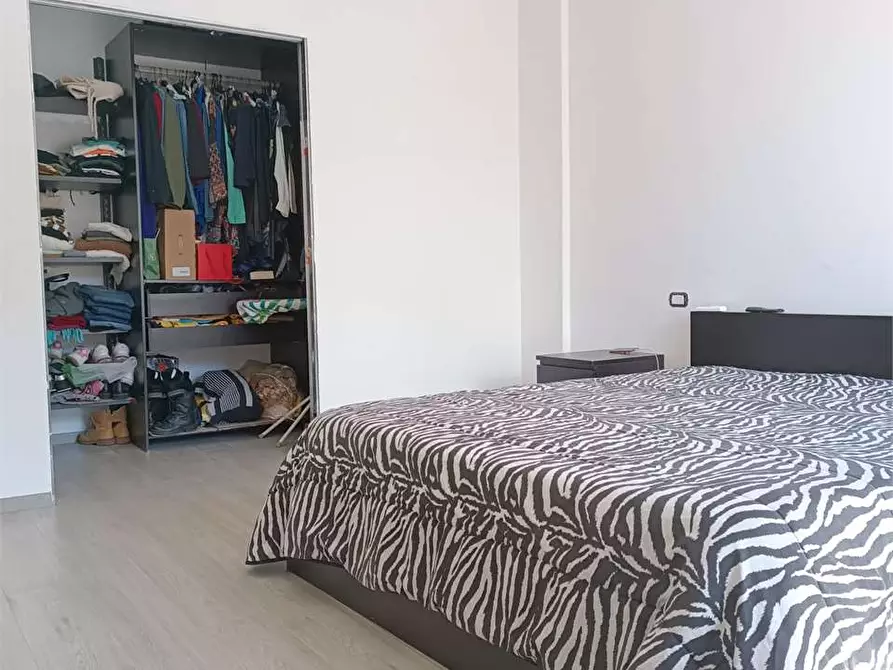 Immagine 46 di Trilocale in vendita  a Bitonto