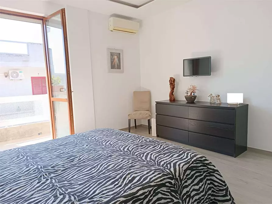 Immagine 47 di Trilocale in vendita  a Bitonto