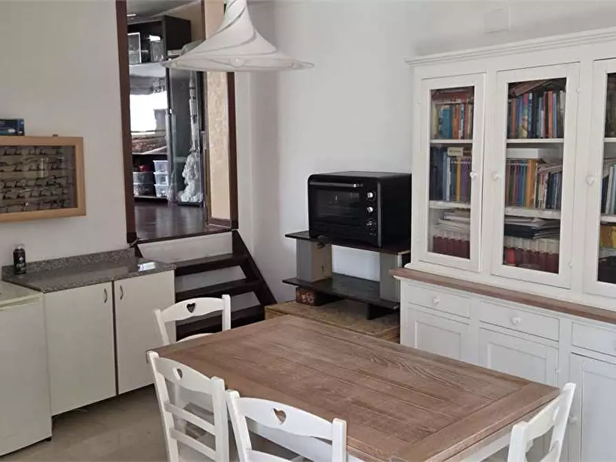 Immagine 21 di Casa indipendente in vendita  a Bitonto