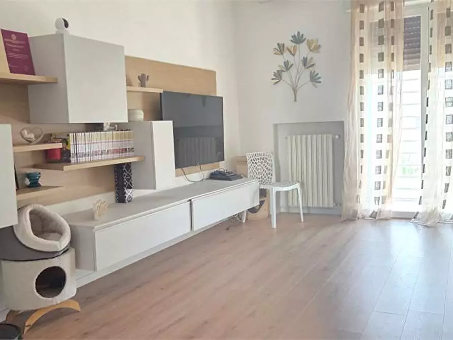 Immagine 18 di Appartamento in vendita  a Palo Del Colle