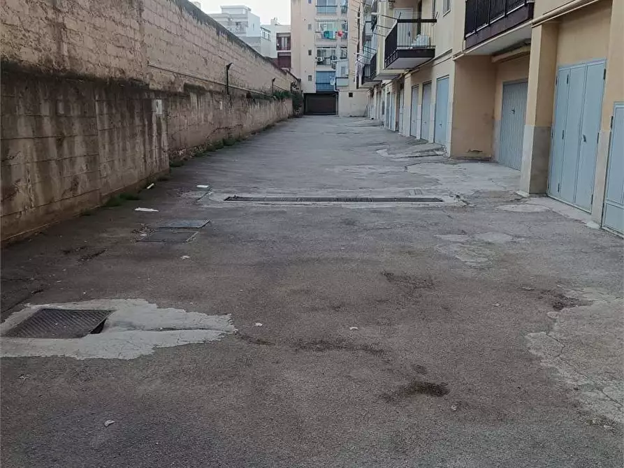 Immagine 5 di Monolocale in vendita  a Bitonto