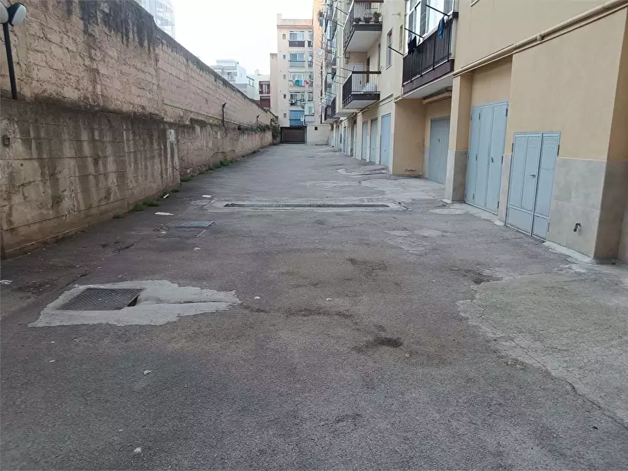 Immagine 6 di Monolocale in vendita  a Bitonto