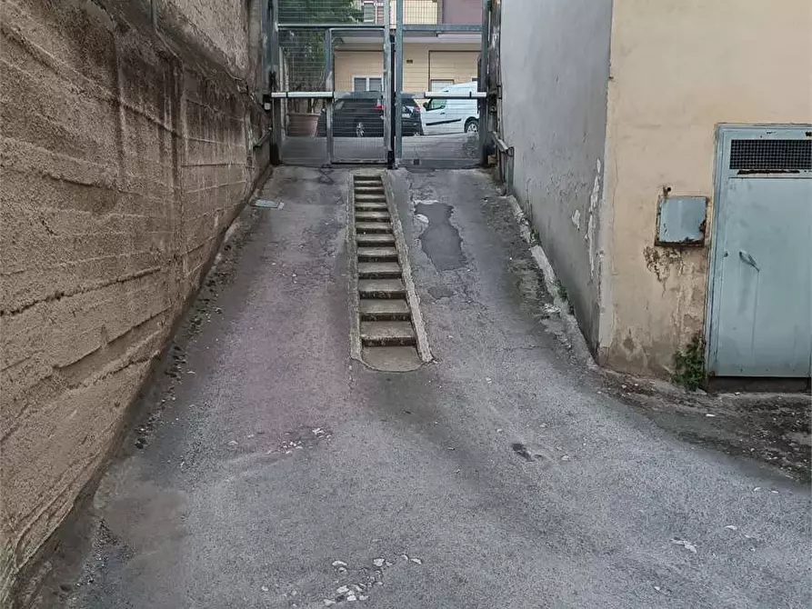 Immagine 9 di Monolocale in vendita  a Bitonto