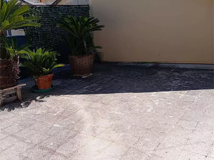 Immagine 8 di Casa indipendente in vendita  a Bari