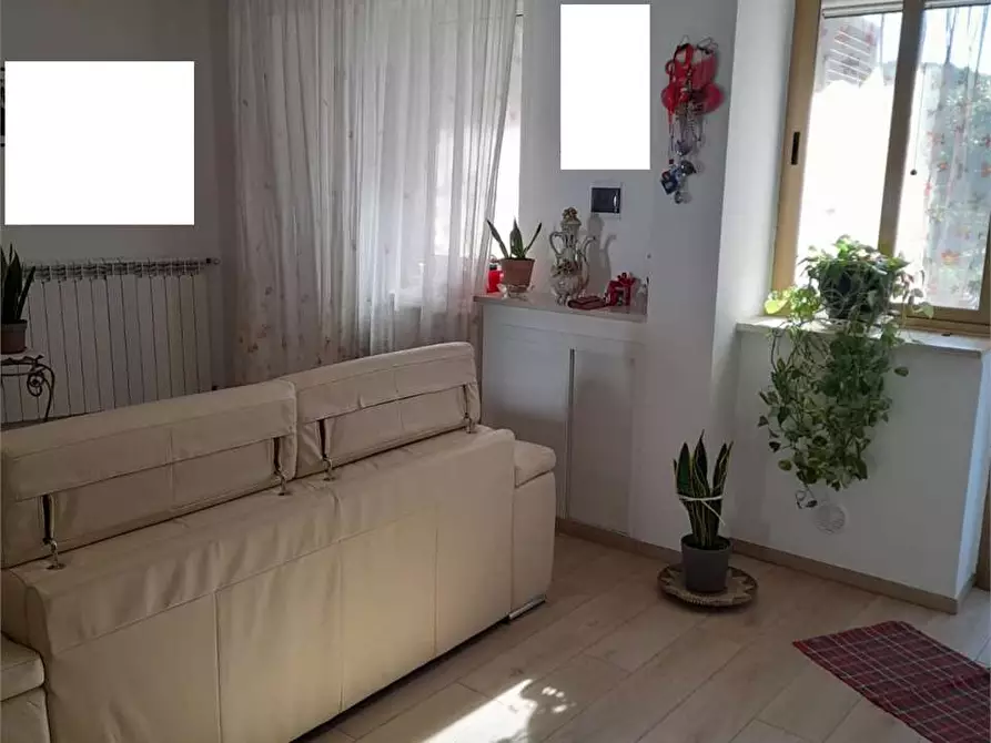 Immagine 21 di Casa indipendente in vendita  a Bari