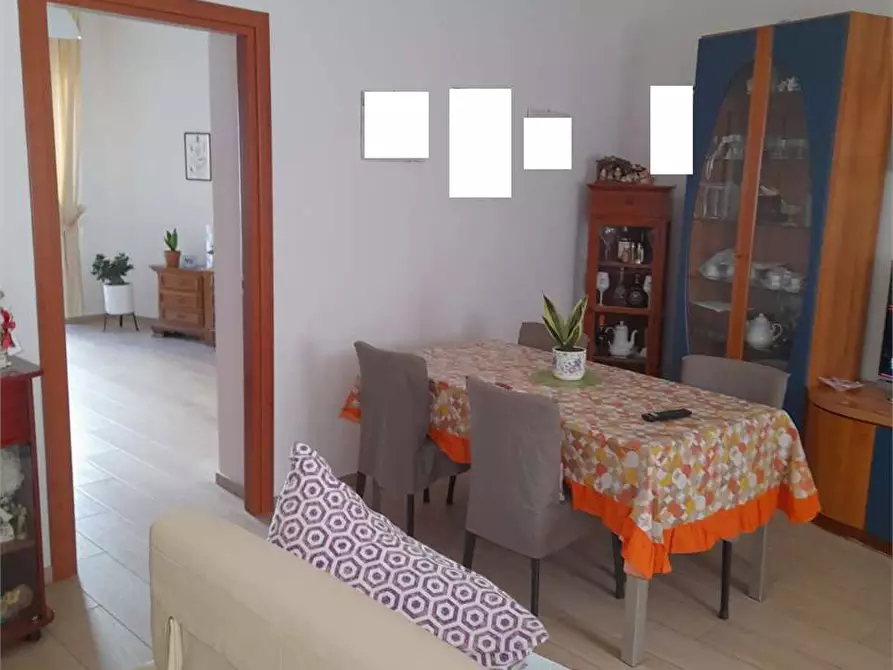 Immagine 24 di Casa indipendente in vendita  a Bari