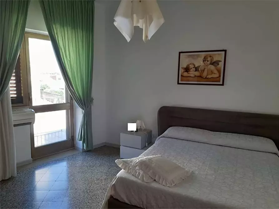 Immagine 29 di Casa indipendente in vendita  a Bari