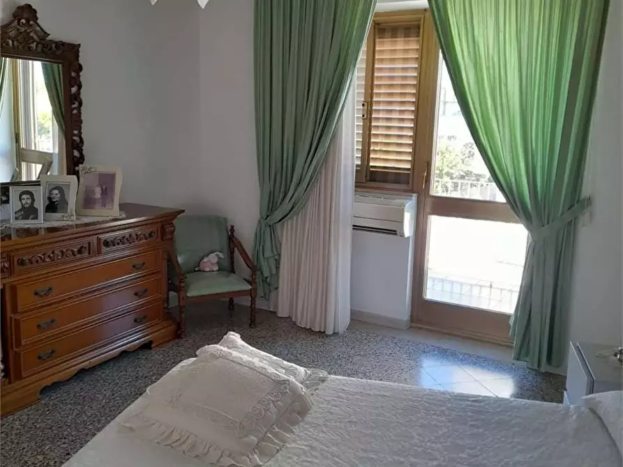 Immagine 31 di Casa indipendente in vendita  a Bari