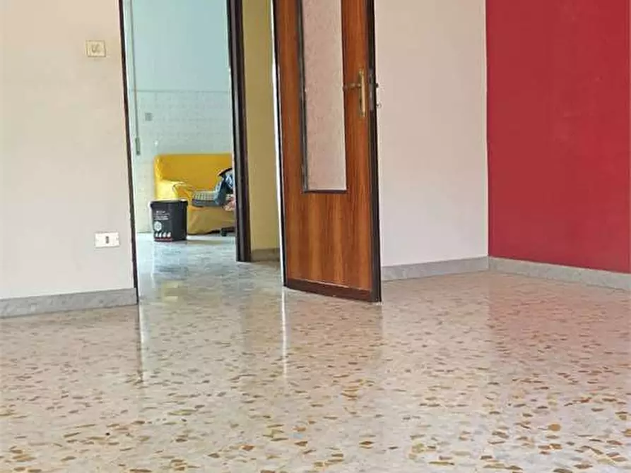 Immagine 21 di Appartamento in vendita  a Bitonto