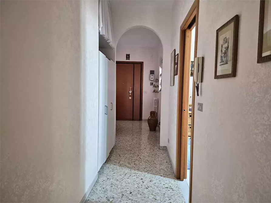 Immagine 10 di Appartamento in vendita  in Via Lomaglio 9 a Bitonto