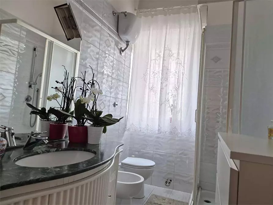 Immagine 16 di Appartamento in vendita  in Via Lomaglio 9 a Bitonto