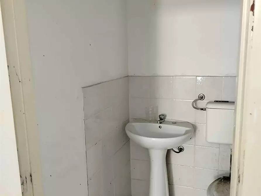 Immagine 6 di Monolocale in affitto  in Via Cairoli 12 a Bitonto