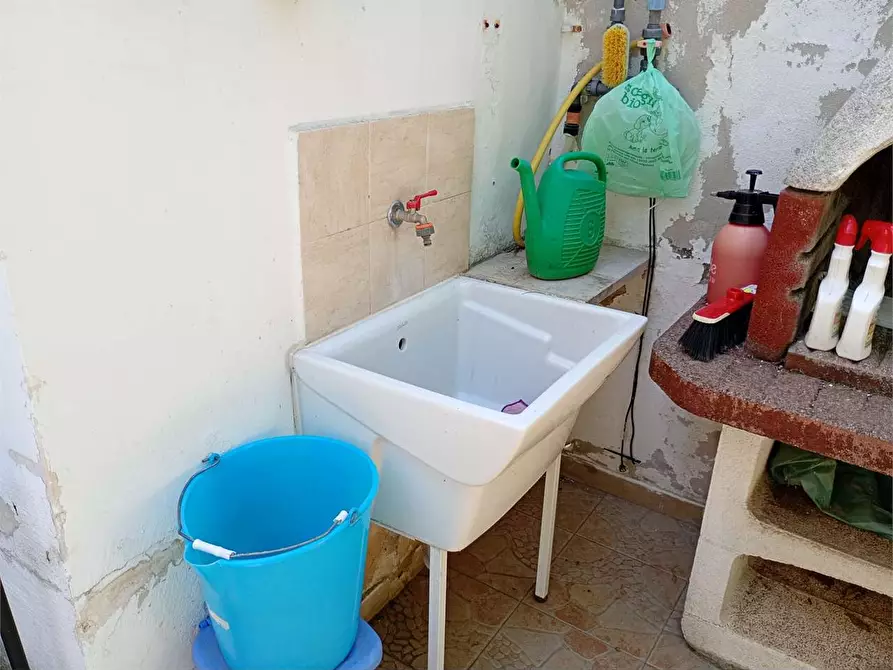 Immagine 35 di Casa indipendente in vendita  in Via Udine 26 a Bari