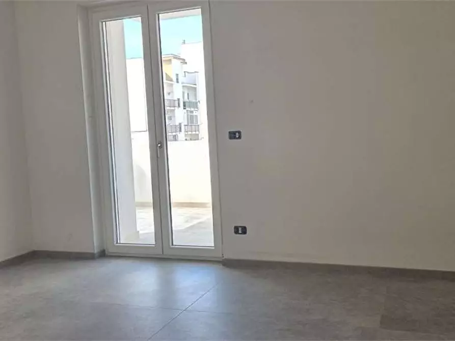 Immagine 10 di Appartamento in vendita  in VIA BROGO SAN FRANCESCO  3 a Bitonto