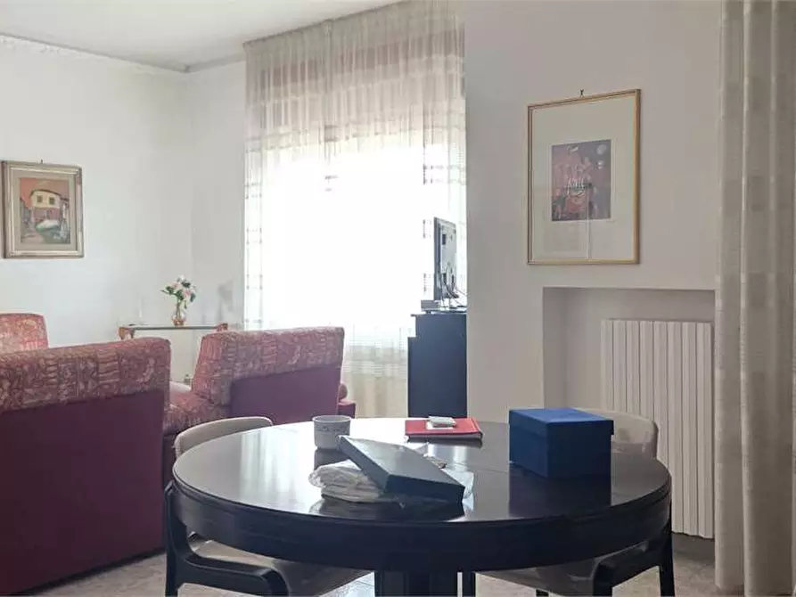 Immagine 3 di Appartamento in vendita  in via Nicola Gliro 13 a Bitonto