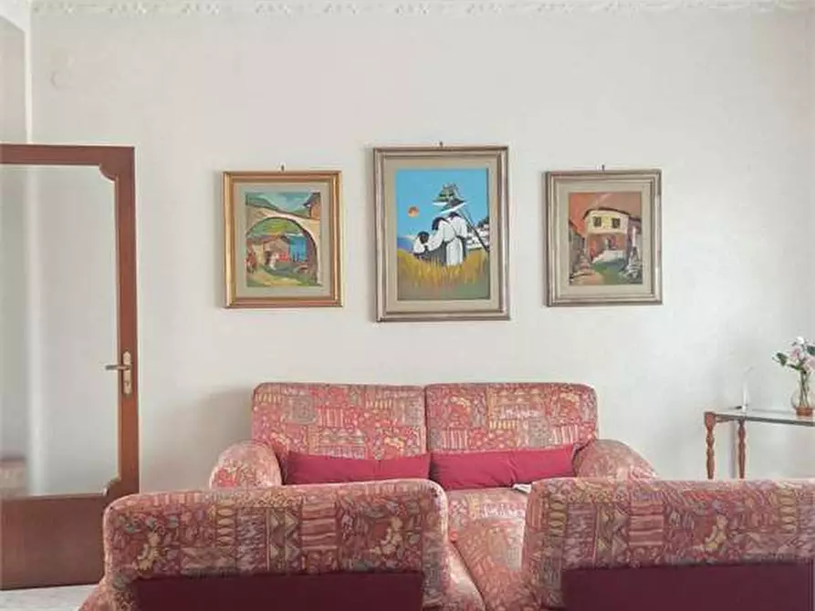 Immagine 43 di Appartamento in vendita  in via Nicola Gliro 13 a Bitonto