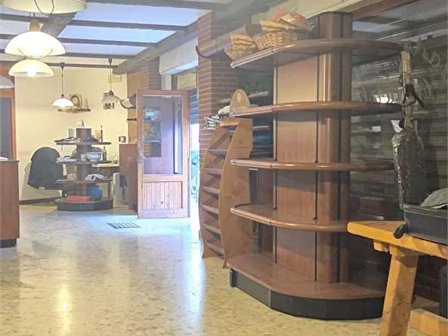 Immagine 13 di Monolocale in vendita  in via santa lucia filippini 13-15-17 a Bitonto