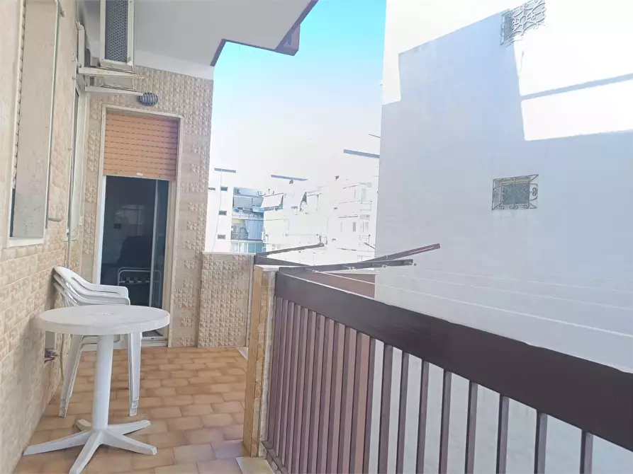 Immagine 28 di Appartamento in vendita  in Via Generale Francesco Planelli 58 a Bitonto