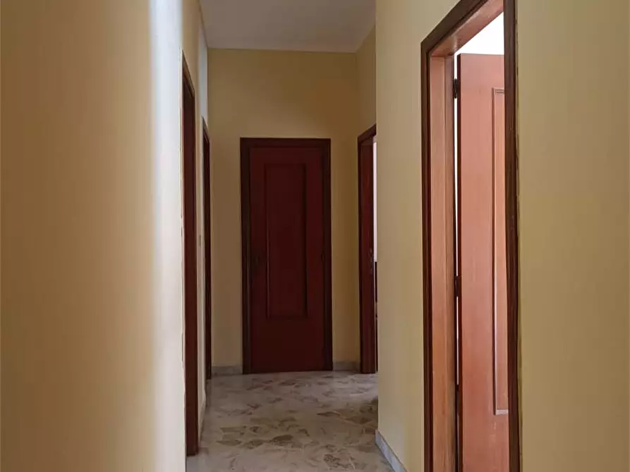 Immagine 29 di Appartamento in vendita  in Via Generale Francesco Planelli 58 a Bitonto