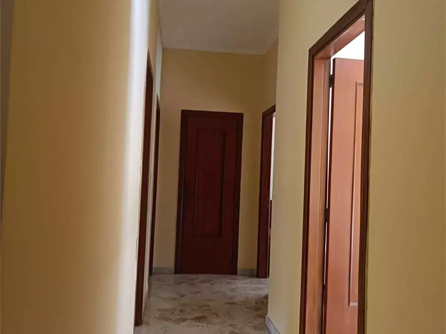 Immagine 30 di Appartamento in vendita  in Via Generale Francesco Planelli 58 a Bitonto