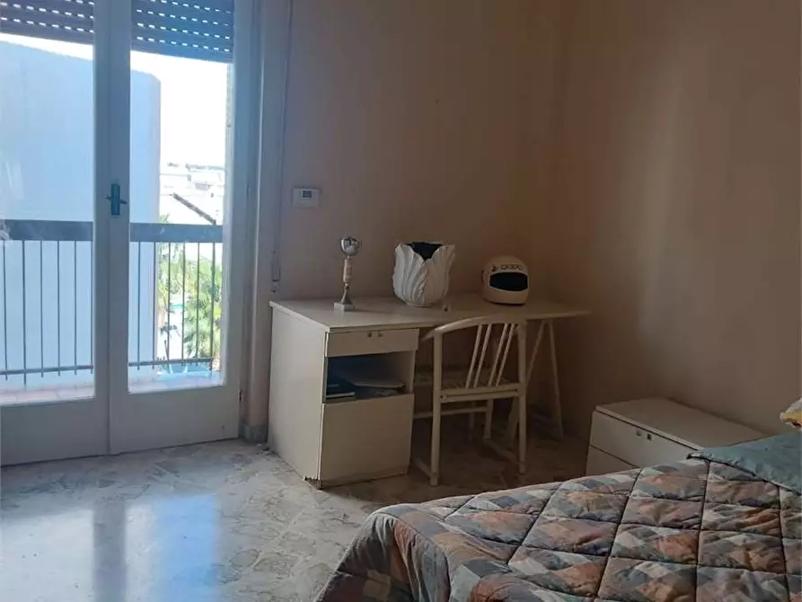 Immagine 49 di Appartamento in vendita  in Via Generale Francesco Planelli 58 a Bitonto
