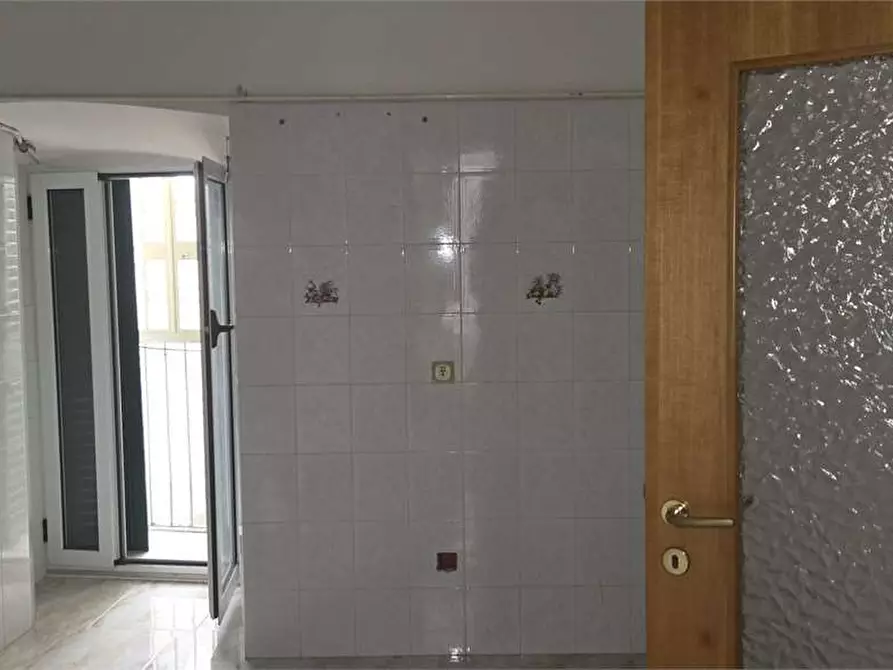 Immagine 4 di Appartamento in vendita  in via ferrante aporti 42 a Bitonto