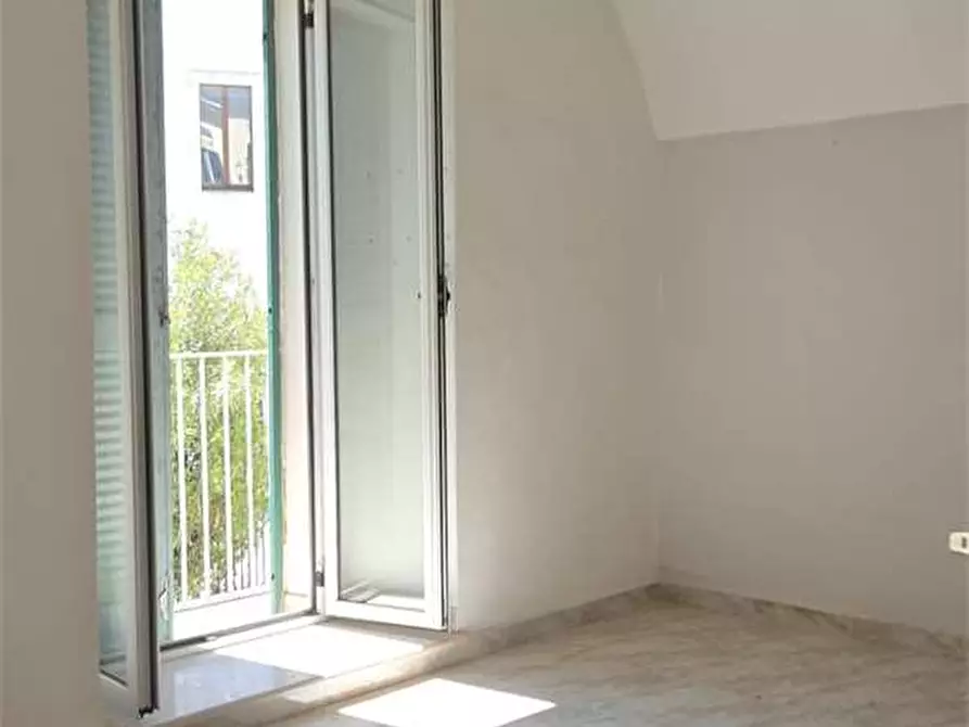Immagine 12 di Appartamento in vendita  in via ferrante aporti 42 a Bitonto