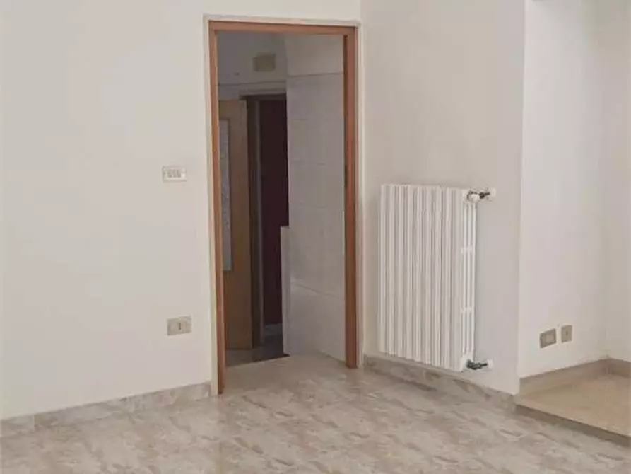 Immagine 17 di Appartamento in vendita  in via ferrante aporti 42 a Bitonto