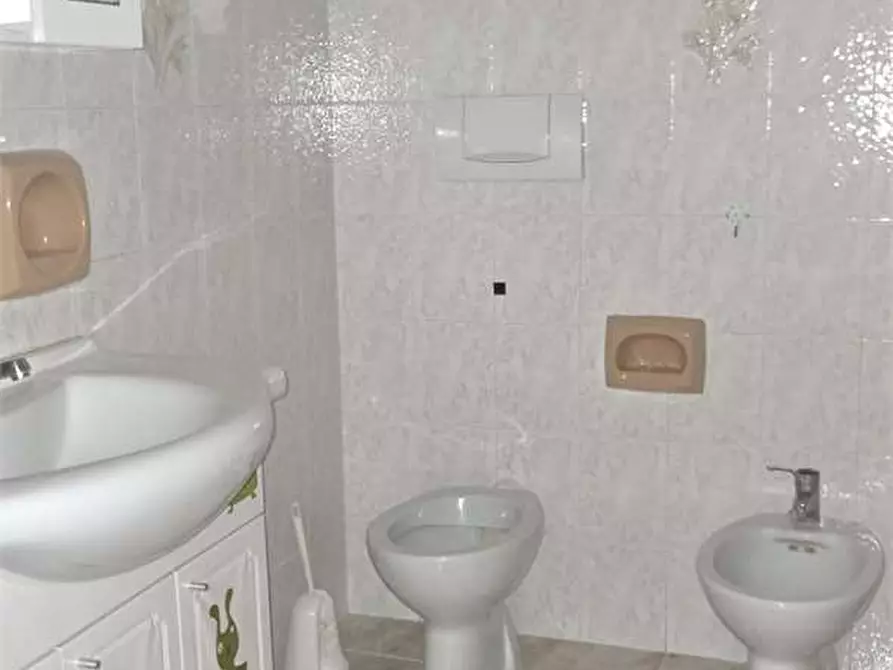 Immagine 31 di Appartamento in vendita  in via ferrante aporti 42 a Bitonto