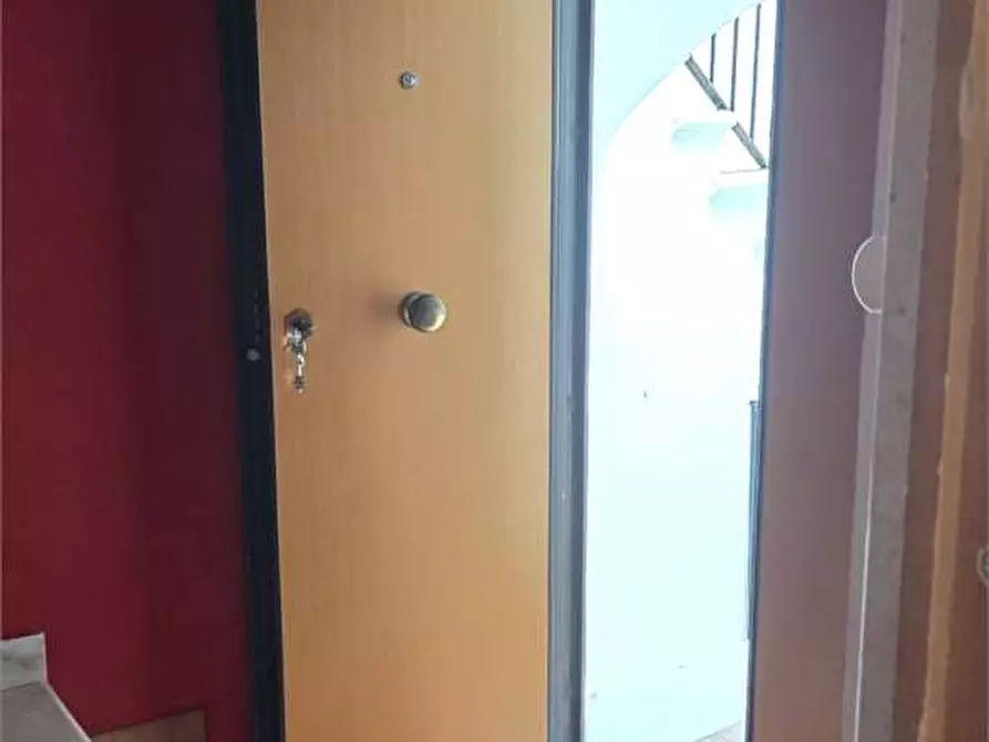 Immagine 37 di Appartamento in vendita  in via ferrante aporti 42 a Bitonto