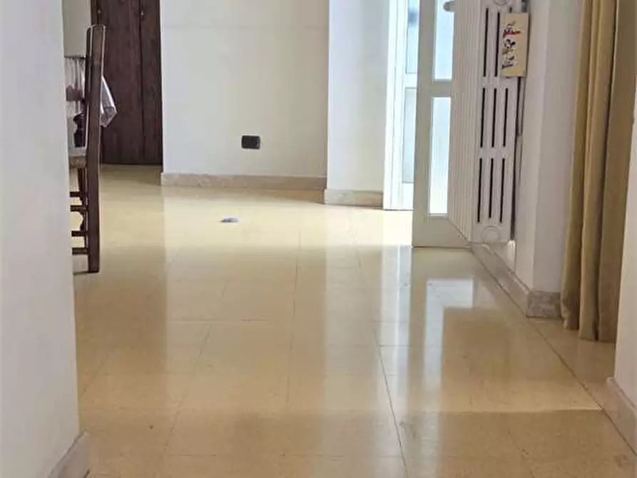 Immagine 38 di Appartamento in vendita  in VIA FERRANTE APORTI 42 a Bitonto