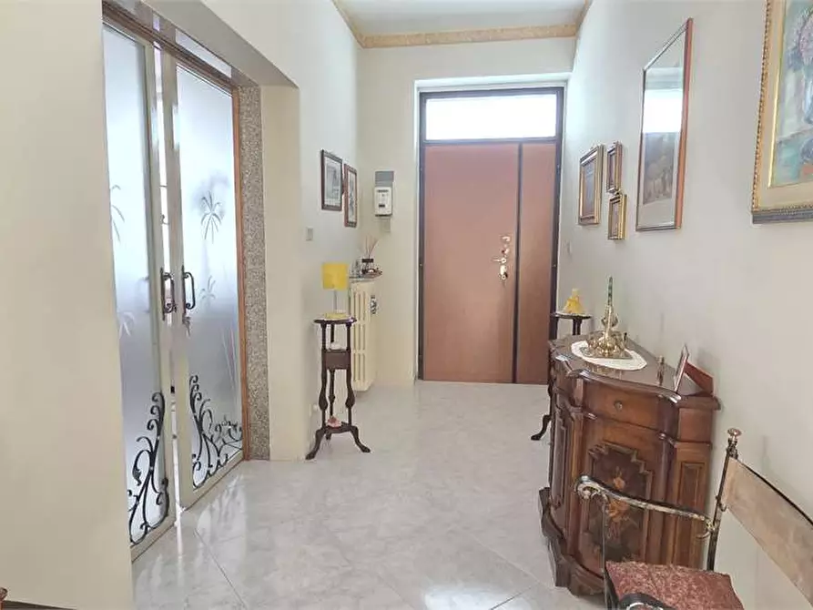 Immagine 2 di Appartamento in vendita  in via Palmiro Togliatti 46 a Bitonto