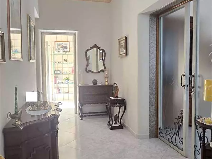Immagine 5 di Appartamento in vendita  in via Palmiro Togliatti 46 a Bitonto