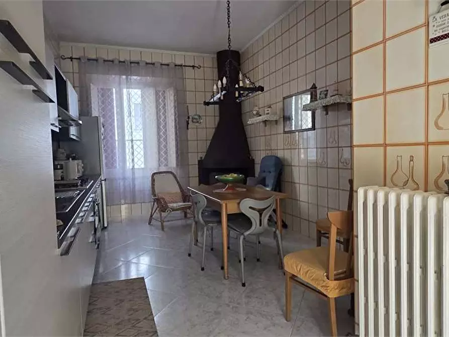 Immagine 36 di Appartamento in vendita  in via Palmiro Togliatti 46 a Bitonto