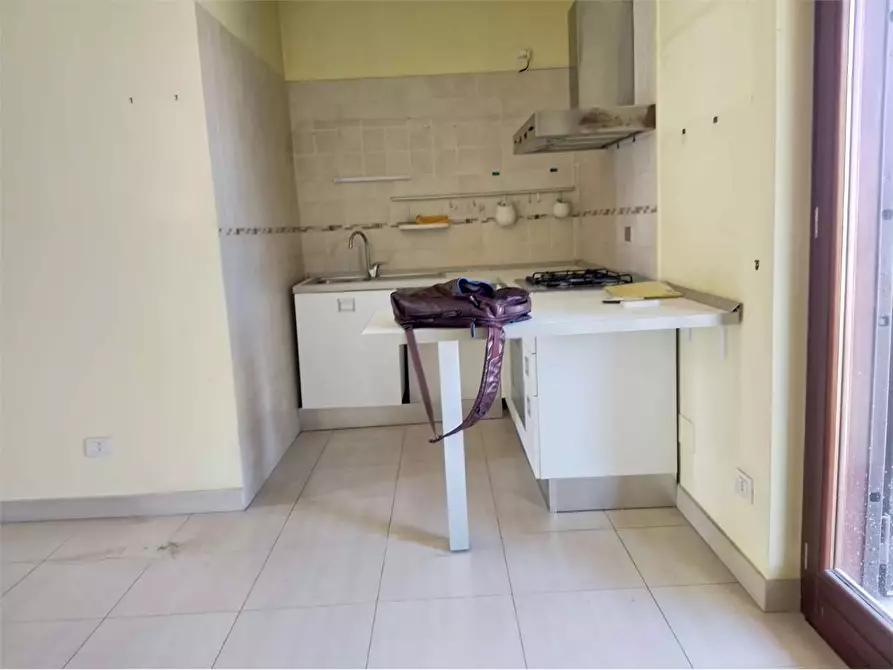Immagine 9 di Appartamento in vendita  in via bruno buozzi 36 a Bitonto