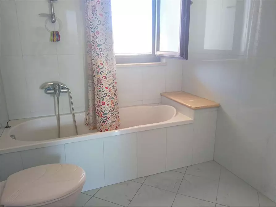 Immagine 18 di Appartamento in vendita  in via bruno buozzi 36 a Bitonto