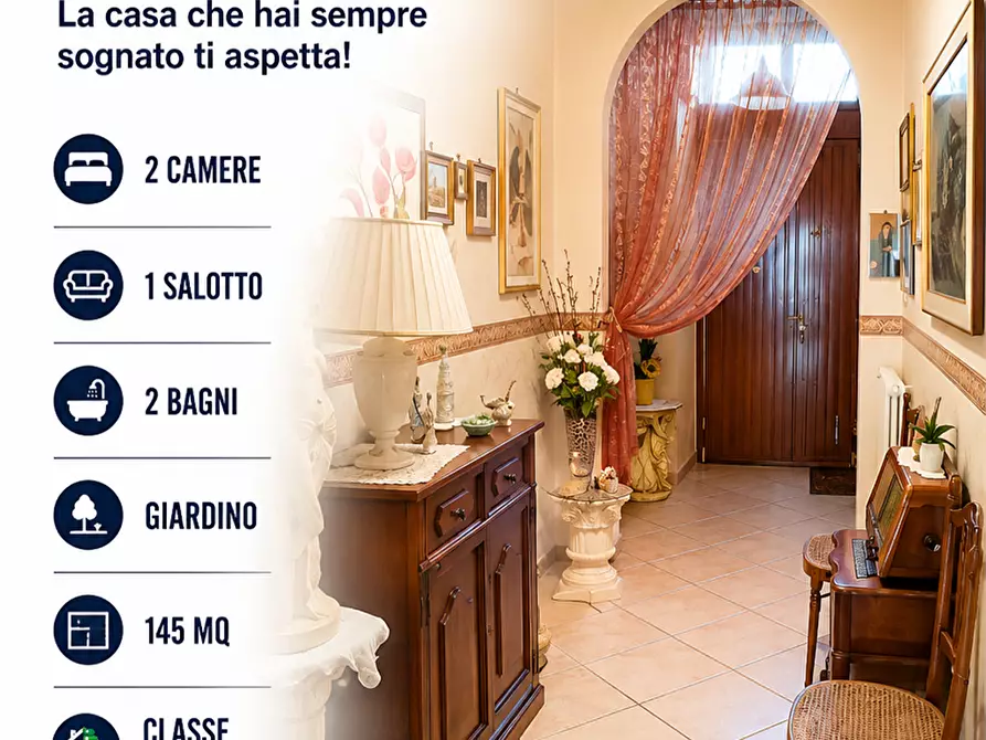 Immagine 1 di Casa indipendente in vendita  in Via Udine 26 a Bari