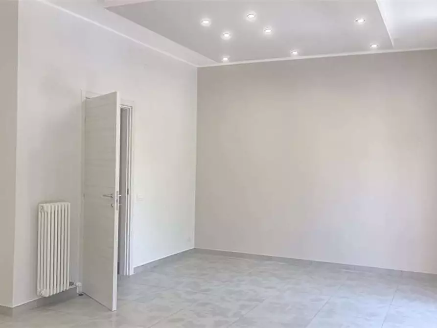 Immagine 28 di Appartamento in affitto  a Bitonto