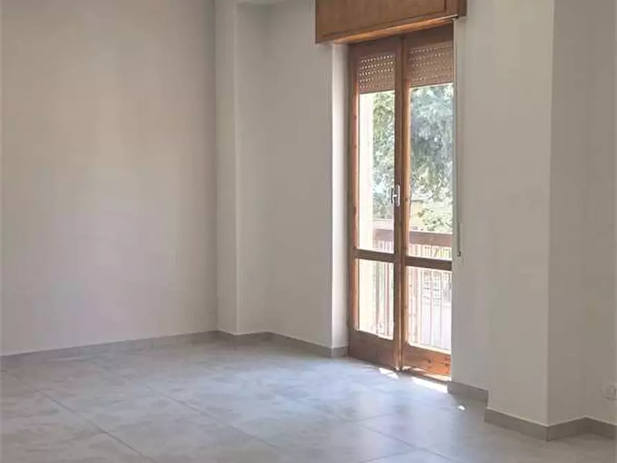 Immagine 31 di Appartamento in affitto  a Bitonto